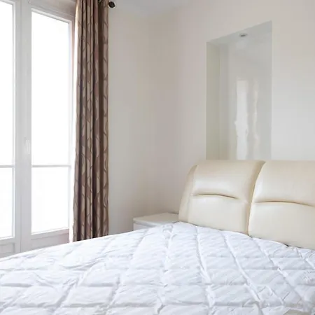 Appartamento Spacious With Balcony